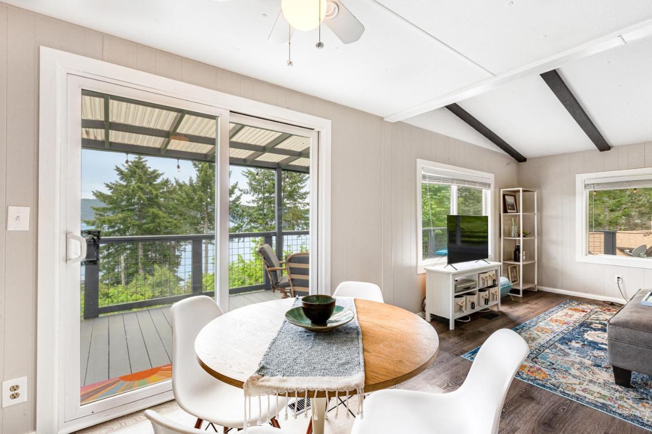 Hoodsport Hideaway Villa Exterior photo